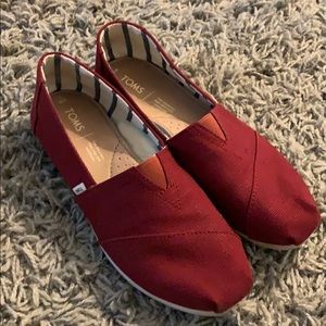 Toms Classic Black Cherry Canvas